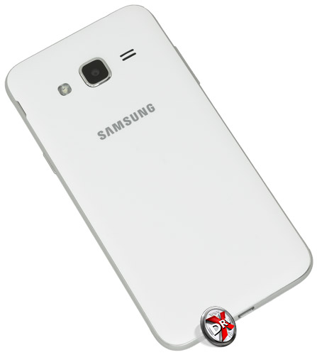    Samsung Galaxy J3 -  4