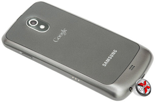 Samsung Galaxy Nexus. Вид сзади