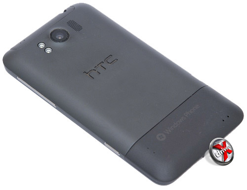 HTC Titan. Вид сзади