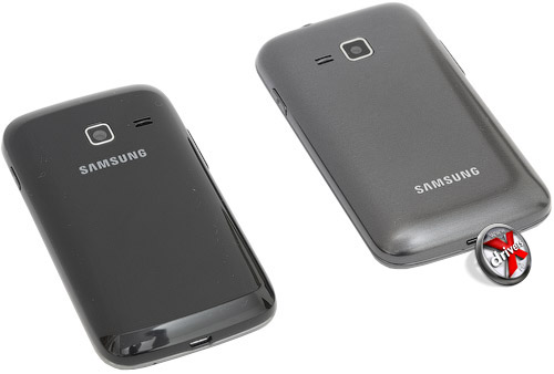 Samsung Galaxy Y Duos и Samsung Galaxy Y Pro Duos. Вид сзади