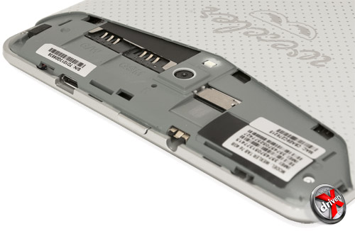 Разъемы для SIM-карт и microSD в Wexler.Tab 7d