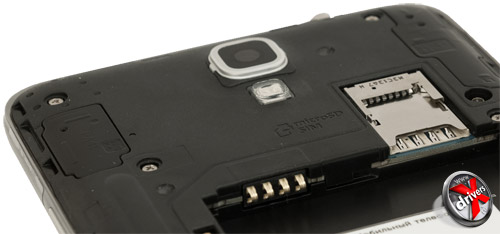   SIM-   microSD  Samsung Galaxy Note 3 Neo