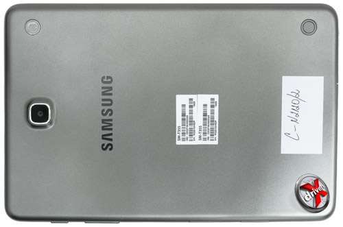 Samsung Galaxy Tab A 8.0. Вид сзади