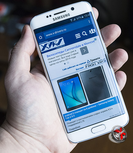 Изображение Samsung Galaxy S6 edge заходит на торцы экрана