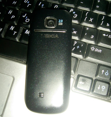  Nokia 2700 classic. . 6