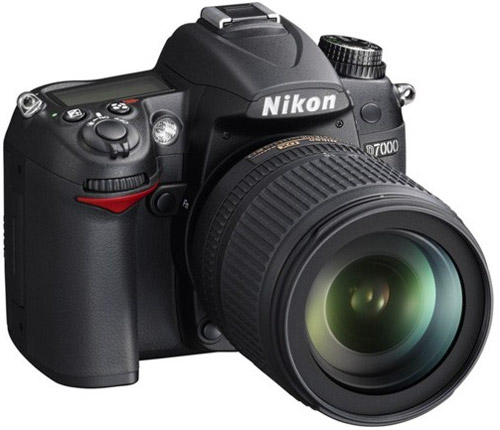 Nikon D7000. Общий вид