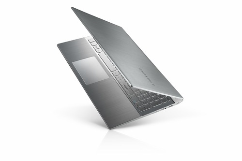  Samsung Series 7 Chronos