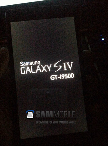  Galaxy S IV