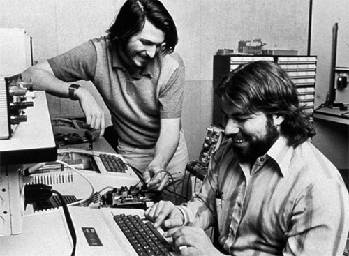 Apple исполнилось 40 лет