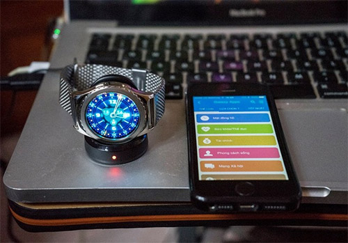  Samsung Gear S2   iPhone