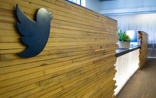 Twitter будет хранить данные в России