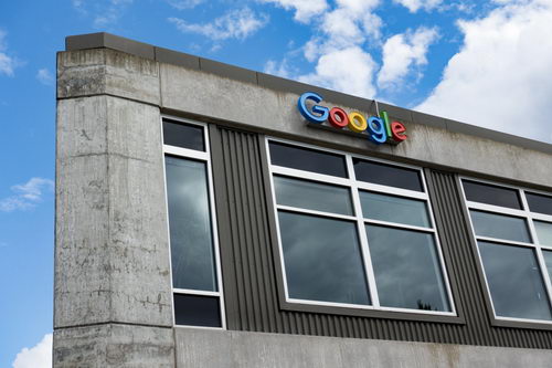 Google остается рекламным бизнесом