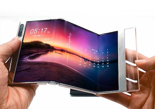 Samsung выпустит складывающийся вдвое смартфон